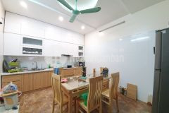 7 tỷ nhà 65mx5t lô góc mặt ngõ ô tô tránh kinh doanh cách cầu chương dương 1km