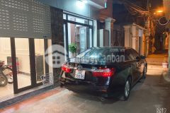 Cần bán nhà ngõ 26 tư đình, ô tô,ngõ thông.