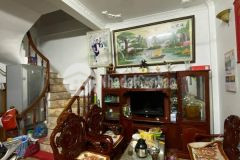 Bán nhà trương chinh, ngõ thông, kinh doanh, diện tích 27m2, giá 3.35 tỷ.