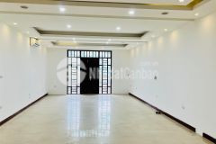 Mặt phố trung kính to, không lo quy hoạch, bán nhà cầu giấy, dt 84m2, mt5.4m