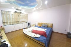 Nhà hoa hậu cầu giấy 62.3 m sổ phân lô ngõ oto chỉ 5.22 tỷ