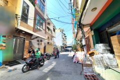 Bán nhà hẽm xe tăng cmt8, quận 10, gần 50m2, giá rẻ