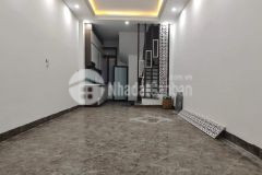 Bán nhà 15 ngõ 1219 an dương vương, ngõ ba gác, gần ô tô, dt 36m5 tầng3.72 tỷ