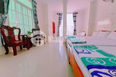 Bán khách sạn 1 trệt 4 lầu 1 sân thượng sạch đẹp doanh thu tốt hẻm thùy vân khu bãi sau tp vũng tà