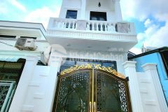 Bán nhà lầu hẻm 160 hẻm liên tổ 12 20 nguyễn văn cừ thổ cư 52m2 giá 2.95 tỷ