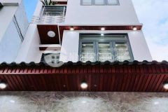 Nhà mới 3 lầu đẹp,nội thất đầy đủ, nhà mới vào ở ngay