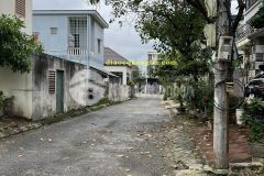 Nằm sát bên trung tâm vincom shophouse, xung quanh trụ sở cơ quan tỉnh.