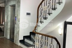 Bán nhà lạc long quân. gara. ô tô tránh. thang máy xịn. dt 68m. 6 tầng. mt 4,1m. 16,8 tỷ