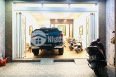 Lô góc mặt phố hoàng cầu 3 mặt thoáng, ô tô chạy quanh,view siêu đẹp. giá chỉ 18 tỷ.