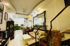 Bán nhà thái thịnh 53m2, lô góc 3 mặt thoáng, ngõ to, thiết kế hiện đại. lh trang 0968588737.