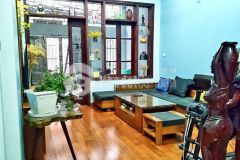 Bán gấp nhà giải phóng, ô tô chạy vòng quanh, 63m2, chỉ 6.3 tỷ.