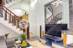 Ngõ thông ô tô tránh hoàng mai 35m2, 4t, mt 3.5m, giá nhỉnh 3.4 tỷ. ở ngay.