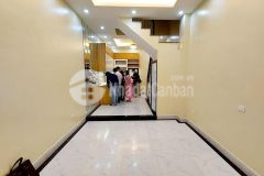 Bán gấp nhà hào nam, ngõ 3 gác thông, 38m2, 4 tầng, chỉ 4.9 tỷ.