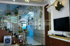 Chính chủ bán nhà phạm hữu lầu quận 7 dt 50mv chỉ 3.7 tỷ 3 tầng.