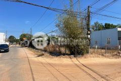 Bán 435,3m2 đất bông trang 2mt sát ubnd ql55 50m 4.5 tỷ. lh0909482239