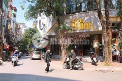 Bán nhà võ văn dũng 70m2mt 7m lô góc. oto, vỉa hè kd 14.1 tỷ.