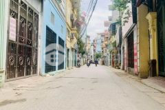 Siêu hiếm bán nhà 40m2, 5 tầng, đường lạc long quân, tây hồ, nhỉnh 4 tỷ.