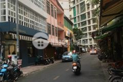 Tòa nhà đường cửu long, p.2, tân bình đang có hđ thuê 110 triệuth.