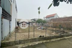 Ban đât thôn 5 phu cat, quôc oai. sat nha may in tiên quôc gia