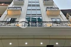 Bán tòa nhà 86m, 7 tầng thang máy phố hoàng cầu đống đa, 15.5 tỷ,ô tô tránh.lh0397194848