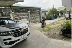 Bán đất 2 mt đường số 10 linh xuân, dt 63m2, giá 3.5 tỷ