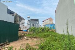 Cần bán gấp đất nhà thổ cư shr 100m2 900tr nằm ngay đường hẻm 5m trịnh như khuê bình chánh