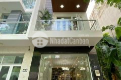 Chính chủ bán gấp nhà hxh quận 7 lâm văn bền 4 tầng hẻm 8m.