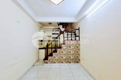 Gấp nhỉnh 2 tỷ có ngay nhà phân lô, ô tô tránh phố thái hà, đống đa