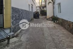 Hẻm xe hơi hậu giang quận 6 lô góc thoáng mát 10m ra hẻm xe tải tránh.