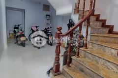 Bán gấp nhà 42m2, 6 tầng, ô tô vào nhà đường âu cơ, tây hồ