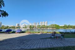 Bán mặt tiền khách sạn view sông gần đại học rmit, ngang khủng 20m.