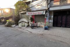 Nhà cấp 4 hẻm thông xe hơi 78 hồ bá phấn, ngay chợ phước long a, dt 50m24.5tỷ.