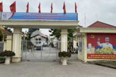 Bán đất tặng nhà mặt phố nam hồng đông anh, đường ô tô 4 làn, kinh doanh sầm uất, 200m, mt 7,5m.