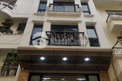 Mặt phố mạc thái tổ q.cầu giấy. 6 tầng thông sàn kinh doanh sầm uất vỉa hè rộng.