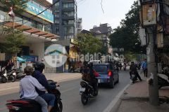 Bán gấp trong tháng nhà mặt phố mễ trì 81m2, lô góc, 12.9 tỷ