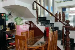 Nhà đông hồ hiếm có. 40m.4 tầng đẹp như hình. giá chỉ 3ty4