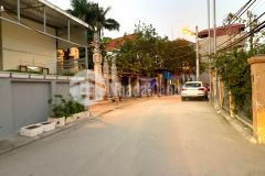 Cực hiếm bắc cầu, long biên 74m2 đất mặt phố, lô góc.