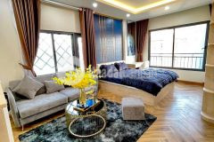 Tòa nhà căn hộ penthouse trên phố võng thị, tây hồ. dt 121m2, mt 8.3m