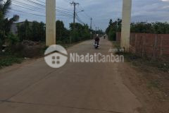 D202 bán 1 lô hẽm buôn kbu hòa khánh. quy hoạch rộng 10m