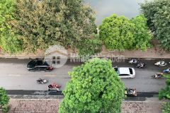 Bán nhà mặt phố cầu giấy, kinh doanh đỉnh, vỉa hè rộng đá bóng, giá quá êm 10 tỷ.