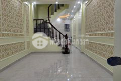 Hiếm nhà đẹp kim giang ngõ to rộng 40m2 5 tầng giá 4 tỷ.