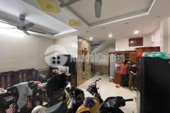 Bán nhà ngõ 44 hào nam full nội thất 46m2 7,7 tỷ có thang máy