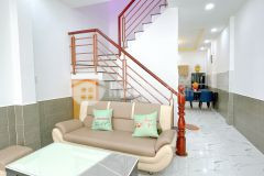 Nhà mới dọn vào ở ngay nhà 1 lầu giá tốt hẻm lâm văn bền, q7