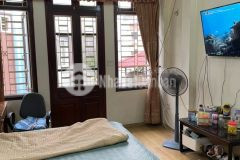 Bán nhà đông tác, đống đa nhà đẹp dân xây, ở luôn, ngõ rộng, 50m2x5t, 5.75 tỷ 0975642942