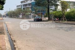 Bán đất phố kẻ tạnh,đất đẹp nhất phố,kd đỉnh,tiện ích xung quanh.