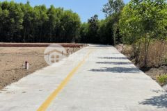 Cần tiền bán gấp lô đất nền đối diện kcn đất đỏ cách ql55 khoảng 300m