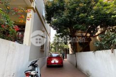 Đàm quang trung long biên 5 tầng ô tô vào nhà. hơn 3 tỷ.