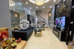 Ban nha 5 tâng đg ngô thi nhâm ô tô kinh doanh vip 50m2 8 ty 5