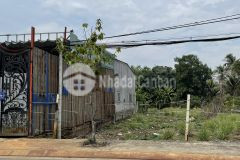 Cần bán lô đất thổ mt đường huỳnh hữu trí bình chánh 132m2 2 tỷ 2 shr