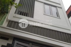 Bán nhà phố định công nhà đẹp cách phố 15m ba gác đỗ cửa 60m2 giá chỉ 5.1 tỷ.